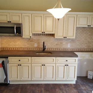 Allison's Game Room Kitchen