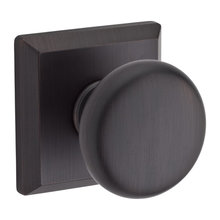 doors/handles/knobs
