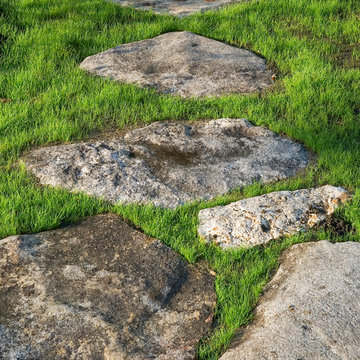 Fieldstone stepping stones
