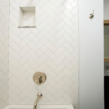 N. Arlington - Three Beautiful Baths
