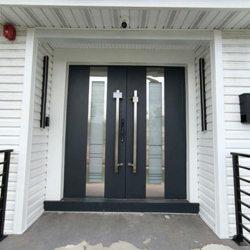 Deux 0757 Gray Graphite, double doors, with fingerprint smart lock