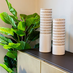 A Dynamic Office Environment That Sparks Inspiration - Vases