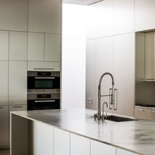 Kitchen Upper Cabs