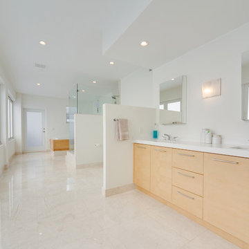 9721 E Bay Harbor PentHouse
