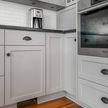 A New Kitdhen for the Craftsman Bungalow