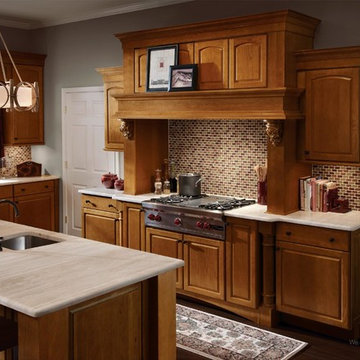 Merillat Masterpiece® Fox Court in Cherry Golden Lager