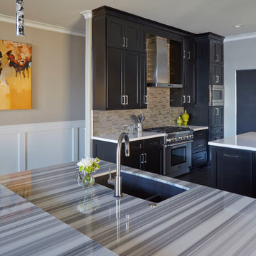 Contemporary Black & White in Conroe