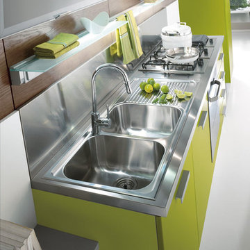 Modern Kitchen by Spar, Italy