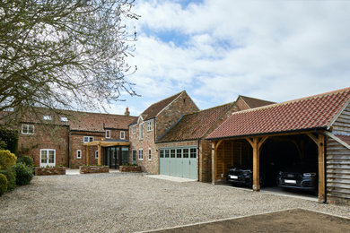 Linking Extension & Refurbishment of Outbuildings
