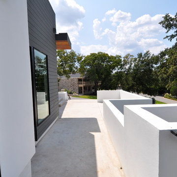 Lake Travis Retreat