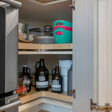 Contemporary Kailua Kitchen