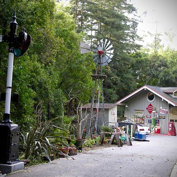 TRAIN DEPOT STYLE GUEST HOUSE IN SANTA CRUZ MOUNTAINS