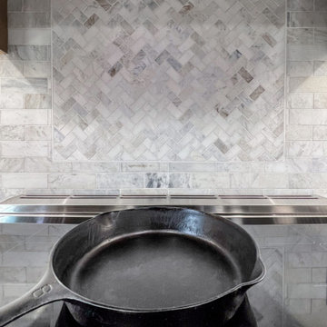 Caddy Court Kitchen & Mainfloor Remodel Before/Afters