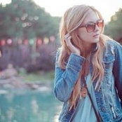 Kylie Jones's photo