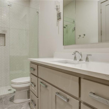Enclosed G-shaped Kitchen Remodeling in Manhattan Beach, CA