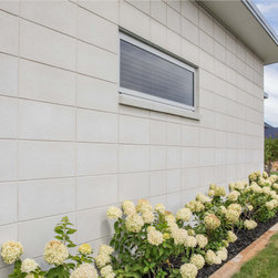 Premier Mansion Brick in White - Products