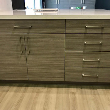 Light Wood Grain, Flat Panel Cabinets
