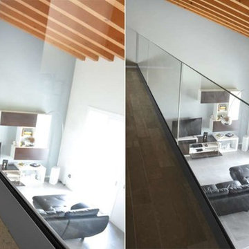 Base Shoe Installation/Laminated Glass