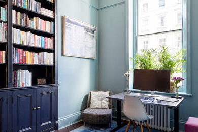 Inspiration for a transitional home office in London.