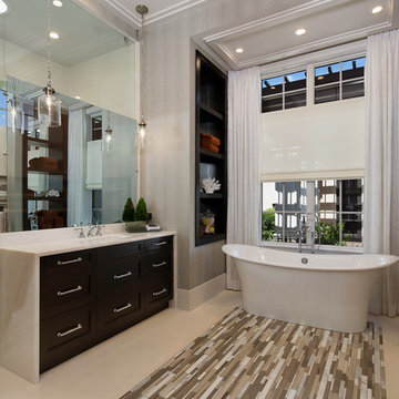 Mon Paradis - Master Bathroom