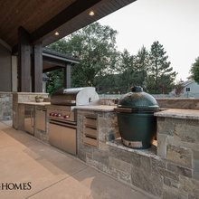 Outdoor Kitchen