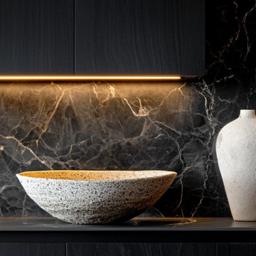 Noir Lumineux - Modern Black Kitchen
