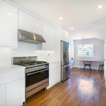 Contemporary Showpiece