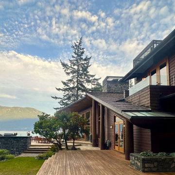 Bowen Island :  "Homage to Aker" (Guardian of Entrances)