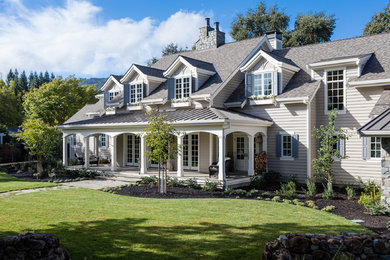 Large traditional exterior home idea in San Francisco