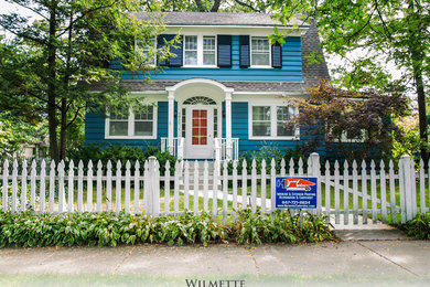 Example of a classic exterior home design in Chicago