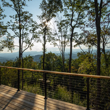 Top Oaks Lane, Pisgah Forest