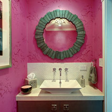 Powder room Dislike