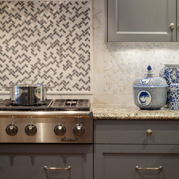 Danbury Kitchen & Family Room