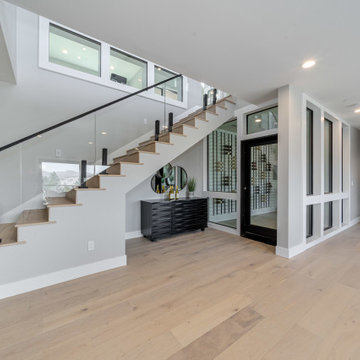 3914 Heathfield - Design Build + Merchandised