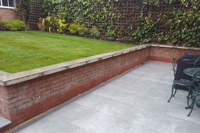 Photo of a traditional patio in Cambridgeshire.