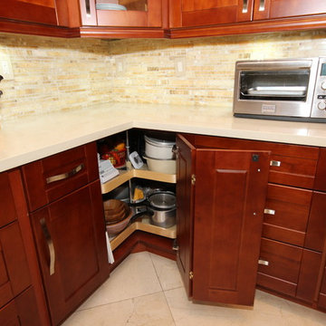 Contemporary Kitchen with a Rustic Touch - Doral, FL