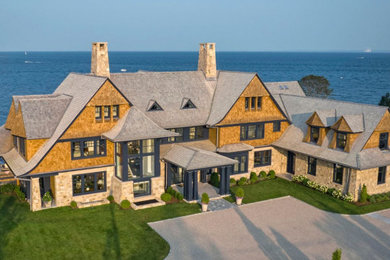 Beach style exterior home photo in New York