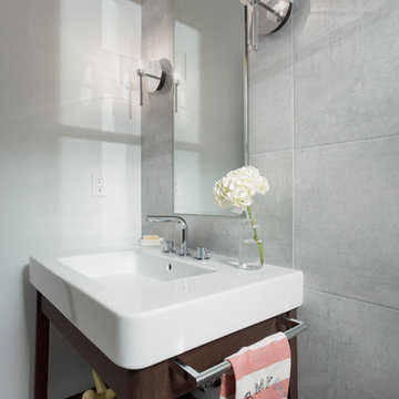 Powder Room Simplicity