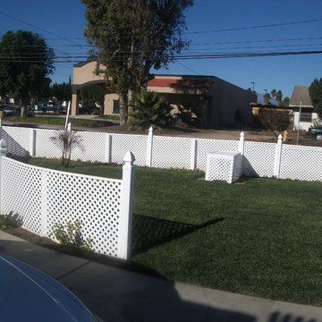 Dog play yard/ Sitting area