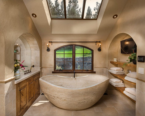 Mediterrane Badezimmer mit Steinfliesen Ideen, Design & Bilder | Houzz