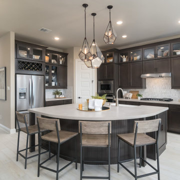 Houston, Texas | Tamarron - Premier Rosewood Kitchen