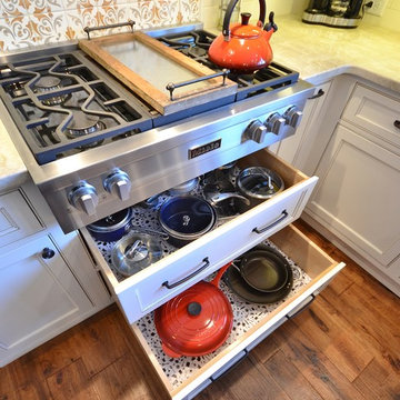 It takes a team to raise a kitchen!