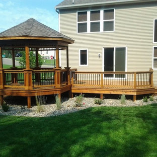 Elegant deck photo in Minneapolis