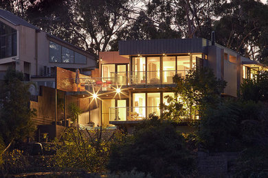 Photo of a contemporary two-storey exterior in Melbourne.