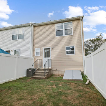 5 Holly Lane, Unit# 5, Glastonbury