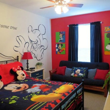 Futon Disney Decorating Theme For Kid's Room