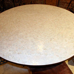 White Ankabouti Round Table - Products