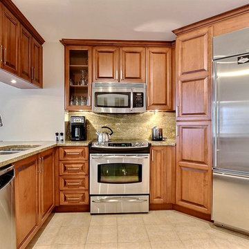 Downtown Montreal High-End Condo