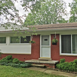 Owens Corning Oakridge Aged Cedar - Roofing And Gutters