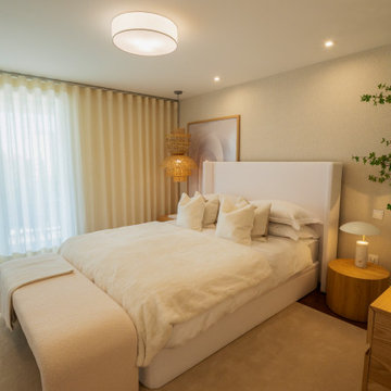 Main Suite Upholstered Bed and Indoor Tree, Paço de Arcos